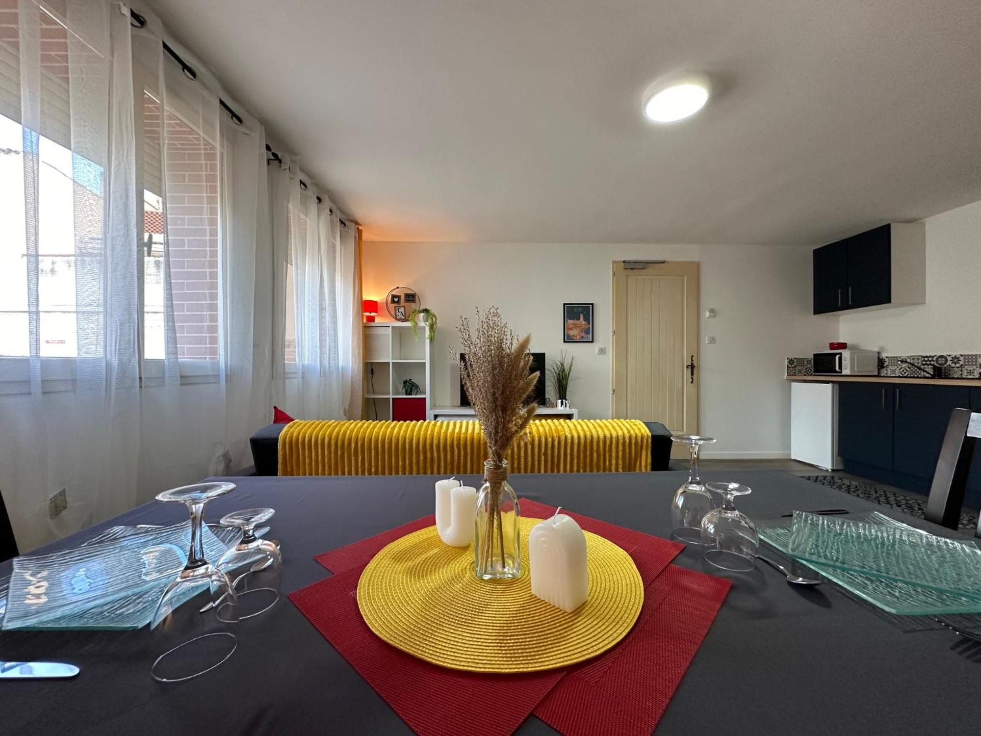 Hotel Chiffre Albi Buitenkant foto