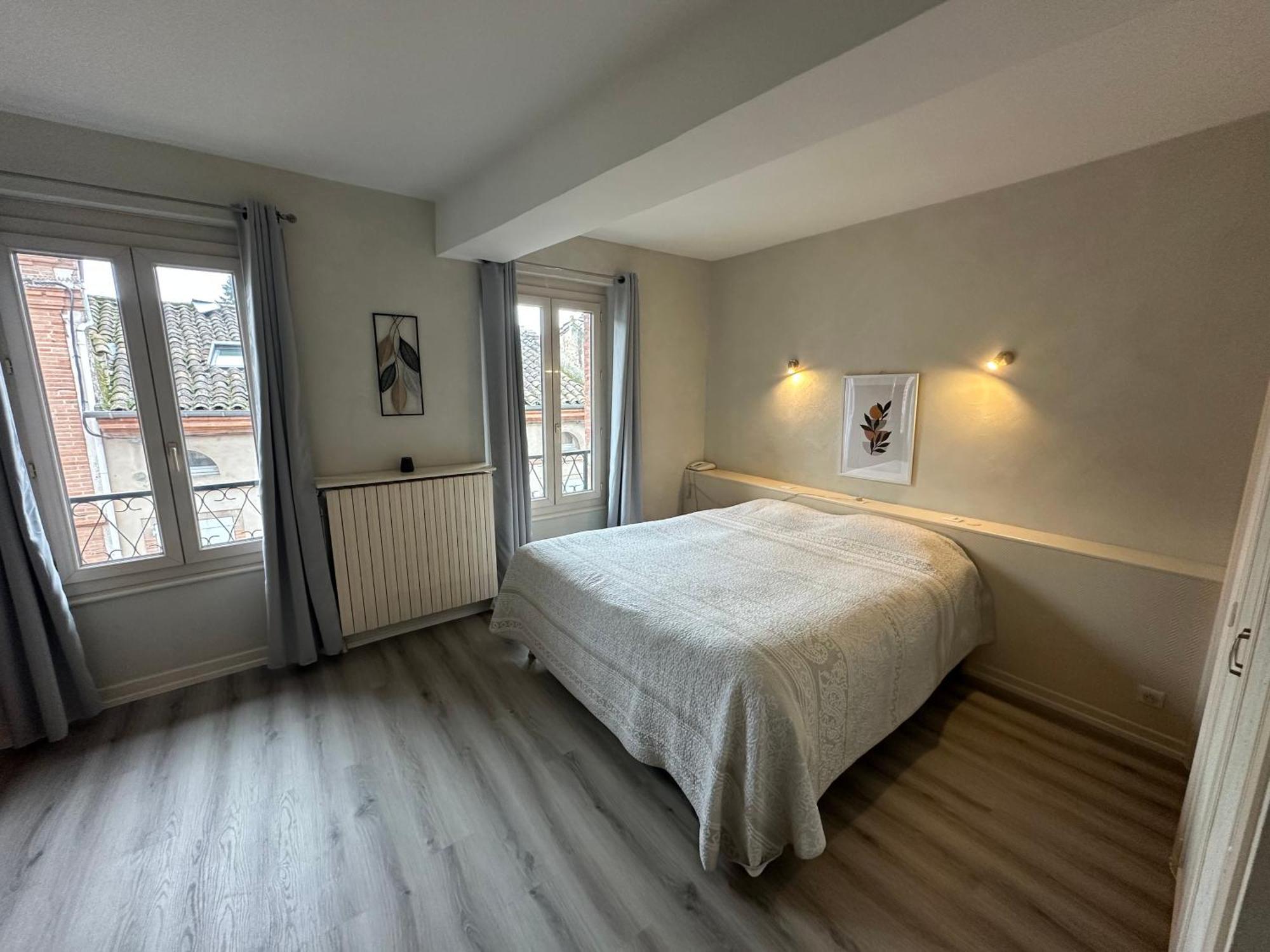 Hotel Chiffre Albi Buitenkant foto
