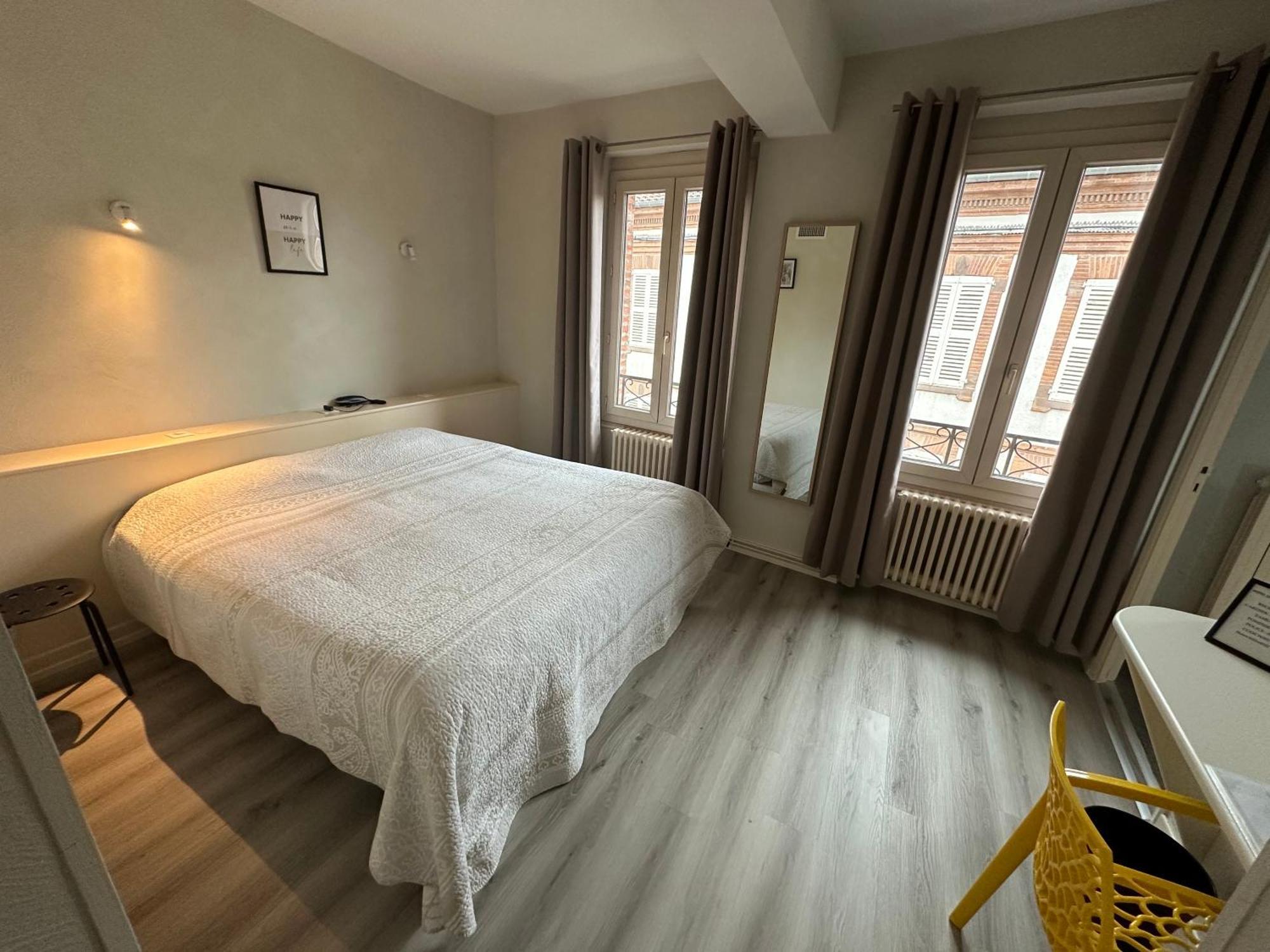Hotel Chiffre Albi Buitenkant foto