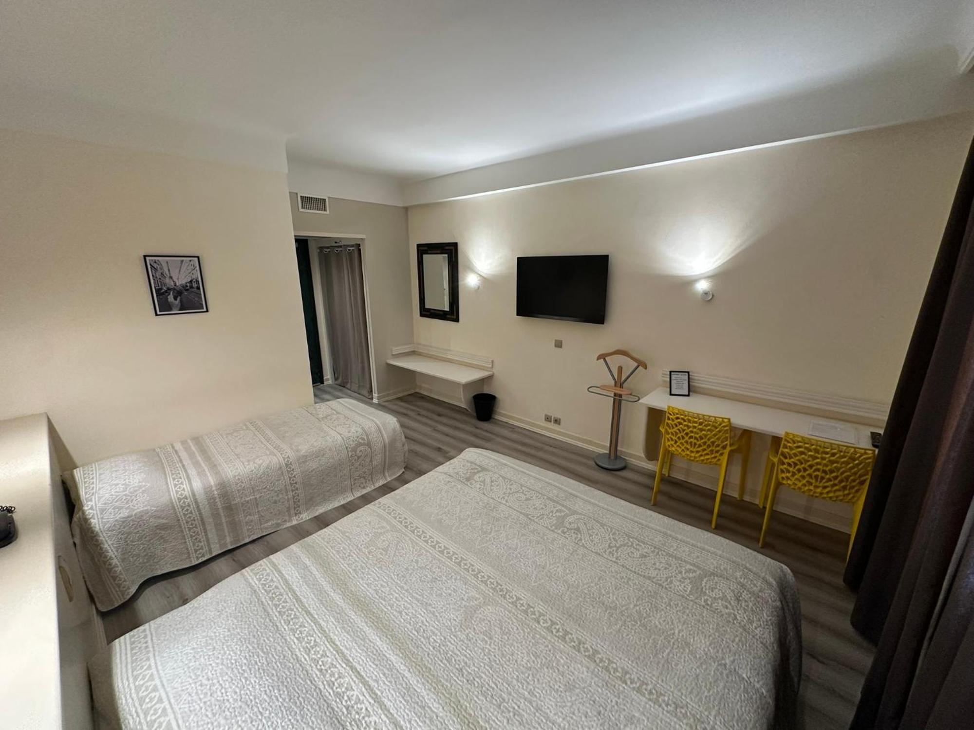 Hotel Chiffre Albi Buitenkant foto