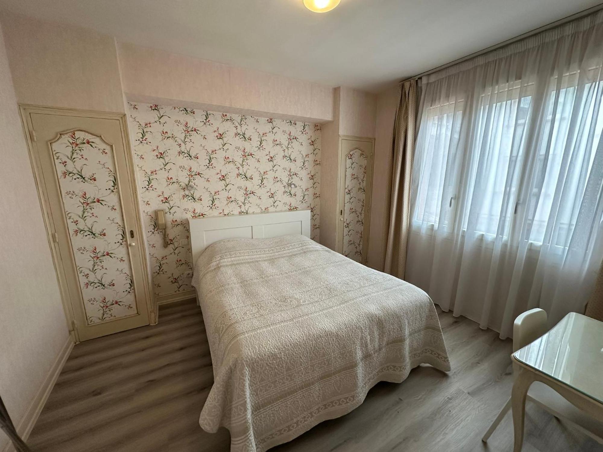 Hotel Chiffre Albi Buitenkant foto