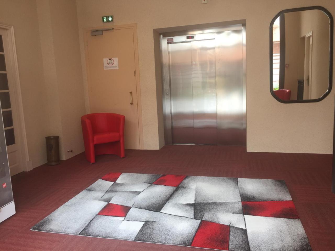 Hotel Chiffre Albi Buitenkant foto